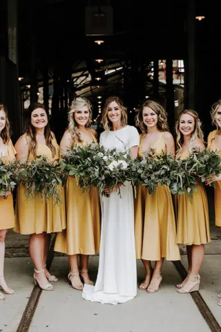 Short bridesmaid dresses for the modern bridal party