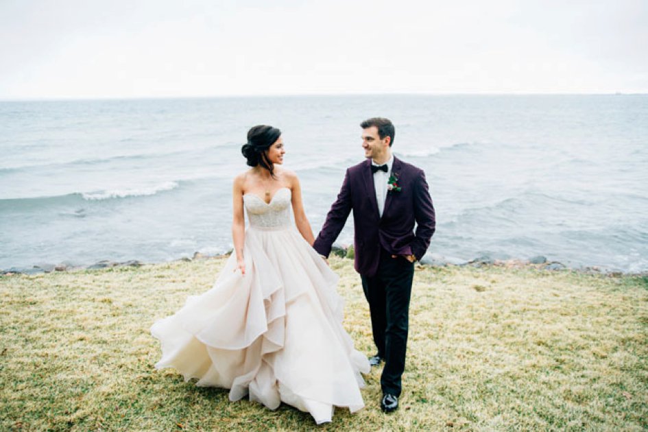 On the Water: Lakeside Weddings | Minnesota Bride